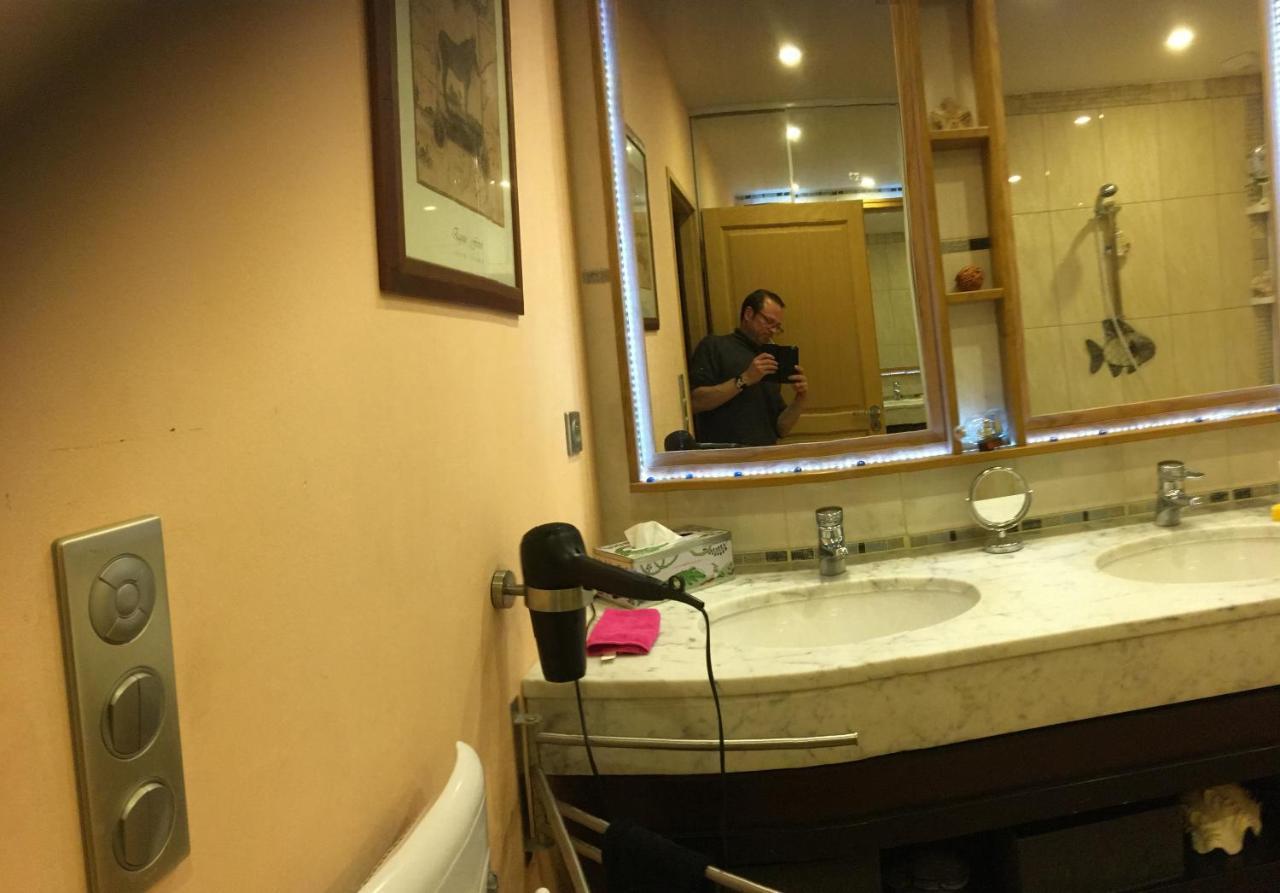 La Decouverte, Jacuzzi, Sauna, Et Terrasse Avec Vue Sur Lac A La Campagne Entre Toulouse Et Auch Catonvielle Ngoại thất bức ảnh