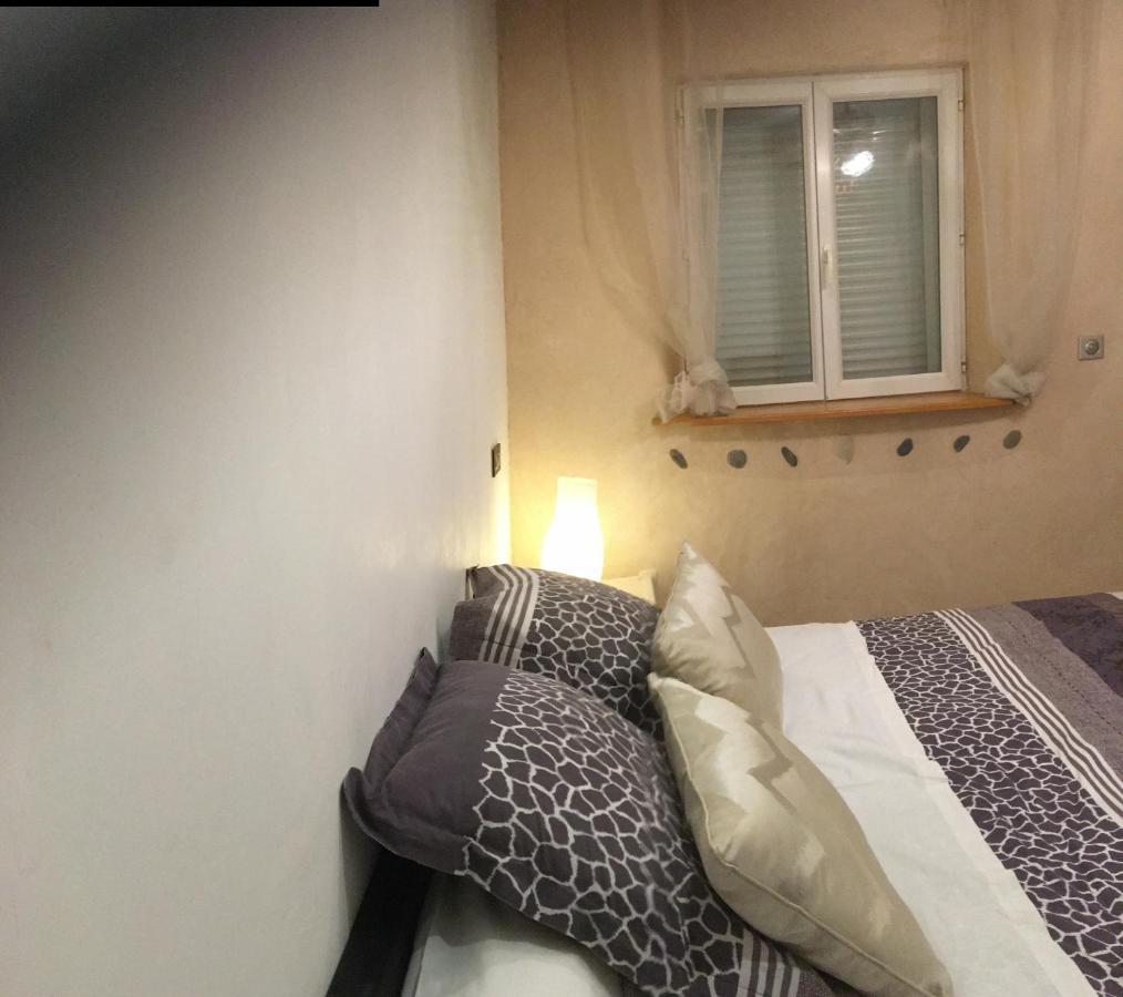 La Decouverte, Jacuzzi, Sauna, Et Terrasse Avec Vue Sur Lac A La Campagne Entre Toulouse Et Auch Catonvielle Ngoại thất bức ảnh