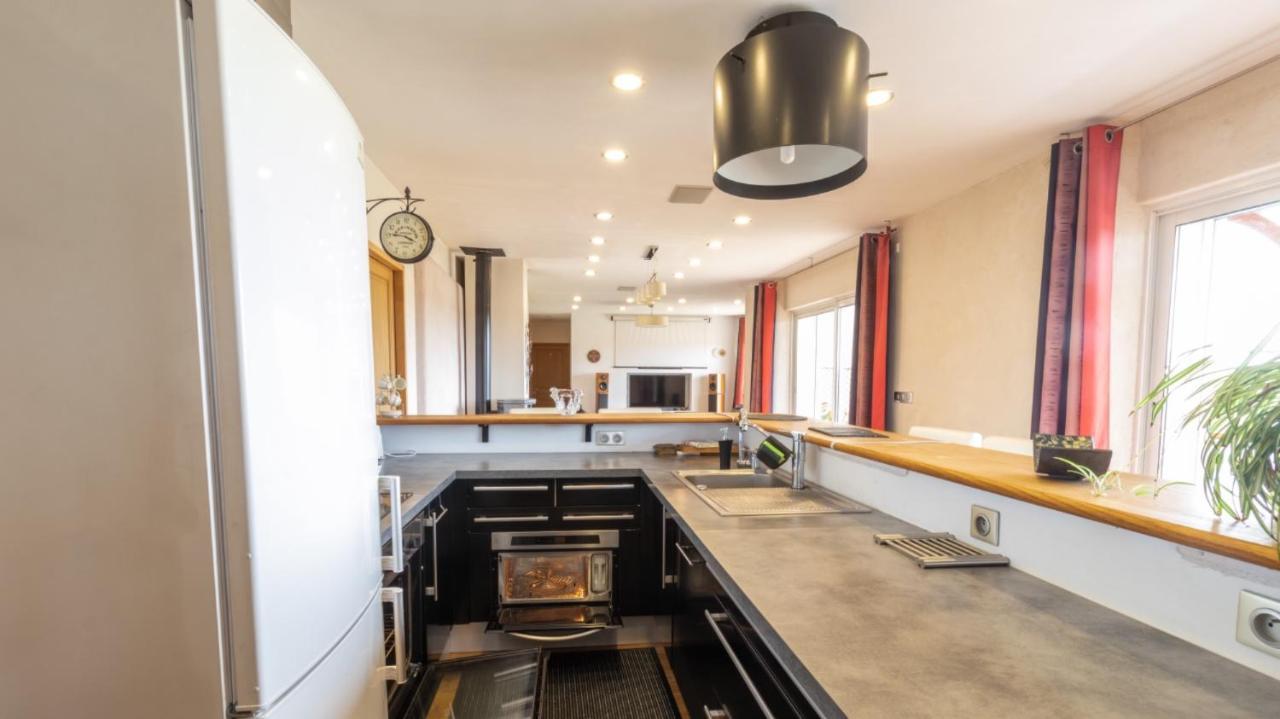 La Decouverte, Jacuzzi, Sauna, Et Terrasse Avec Vue Sur Lac A La Campagne Entre Toulouse Et Auch Catonvielle Ngoại thất bức ảnh